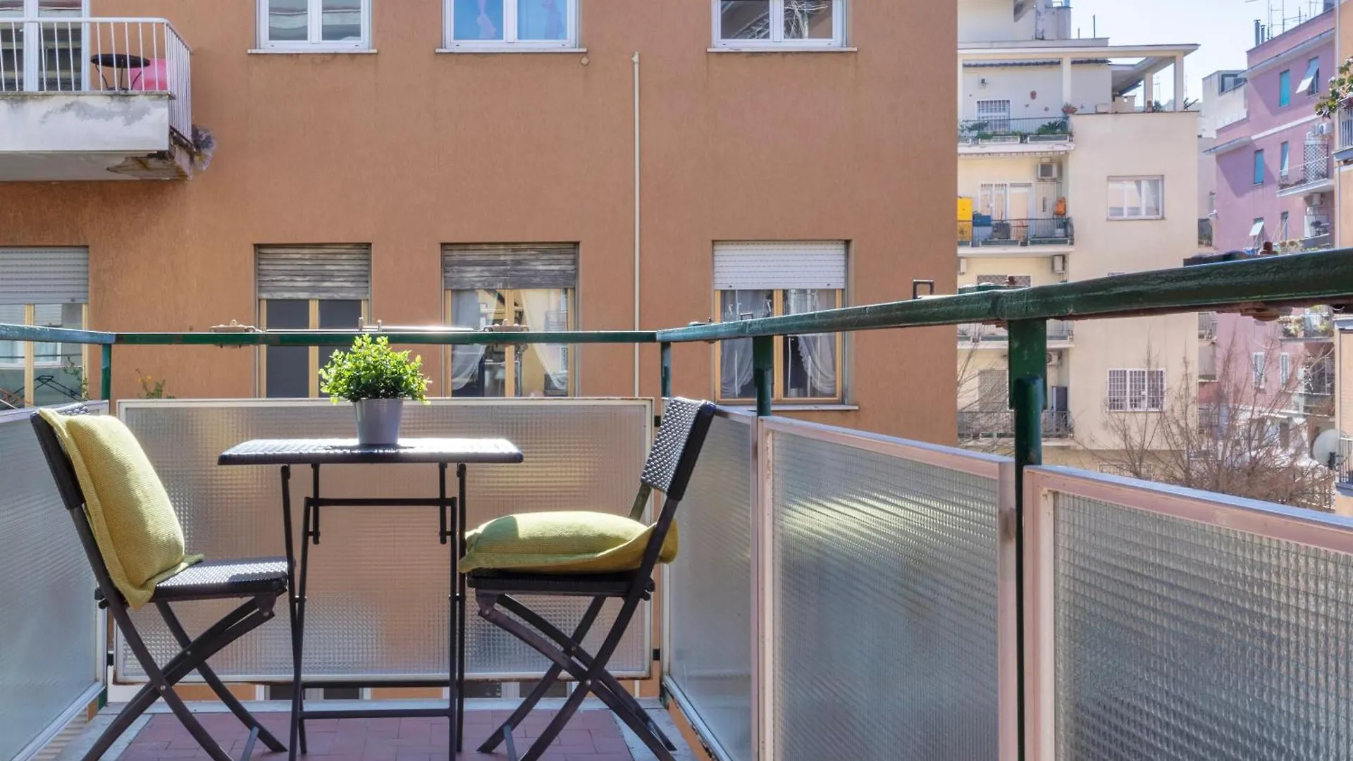 Grazia Modern And Cozy Apartment Close To Tiburtina Station Roma
